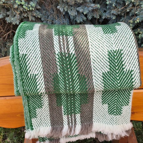 SHEVITZA, COUVERTURE TRADITIONNELLE EN LAINE DES BALKANS, NATURELLE