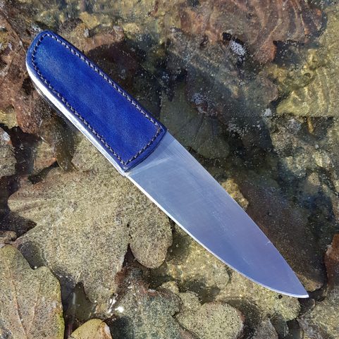 LOGAN DESIGNER KNIFE WITH LEATHER GRIP AND SHEATH, BLUE