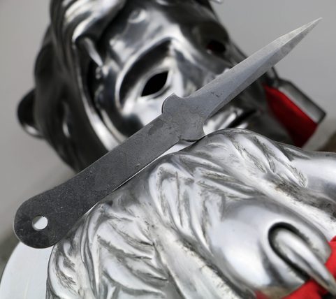 GLADIATOR THROWING KNIFE BLACK 6MM