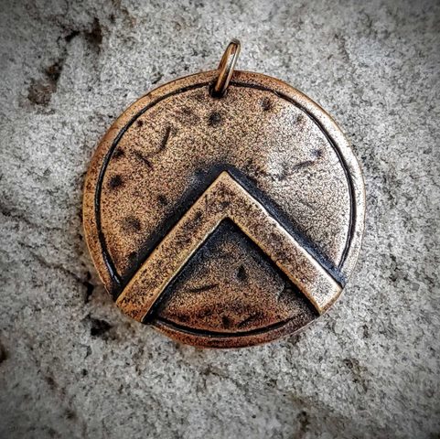 SPARTAN SHIELD, PENDANT, ZINC, ANTIQUE BRASS