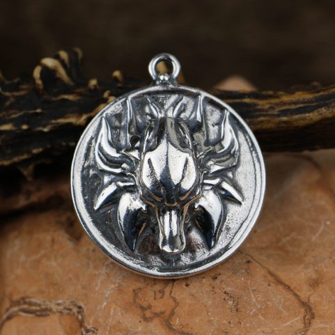 PENDENTIF LOUP SLAVE , ARGENT STERLING