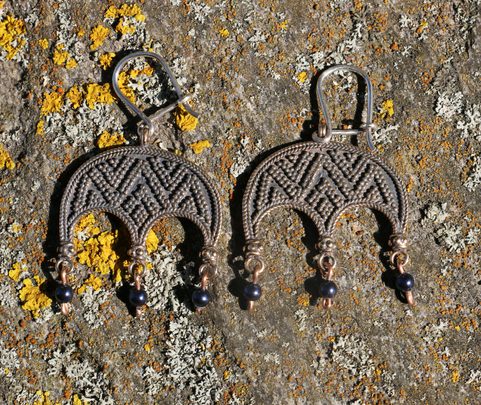 JOVANKA, BOUCLES D'OREILLES, BRONZE