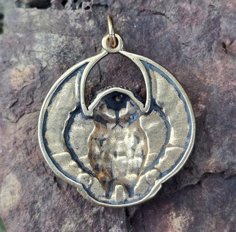 OWL, ANTIQUE PENDANT, BRONZE