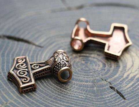 GRIMM, THOR'S HAMMER, PENDANT, BRONZE