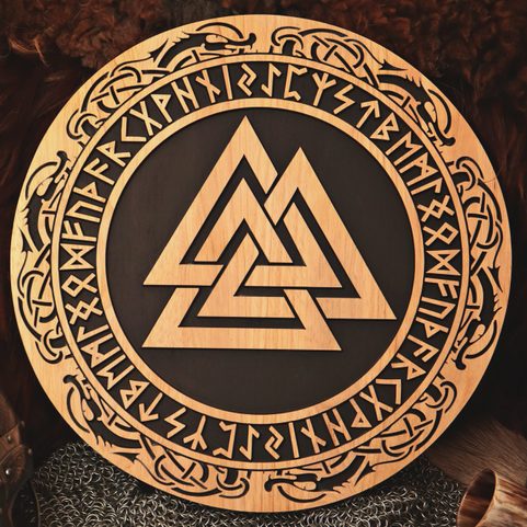 VALKNUT  WALL DECORATION