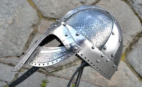 HÅKON, VIKING HELMET