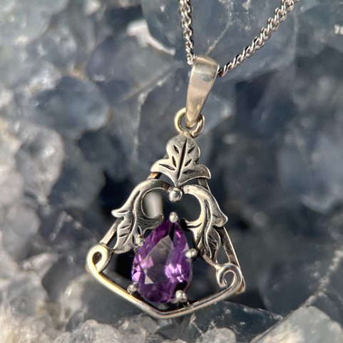 ZEPHYRS, PENDANT, SILVER - AMETHYST