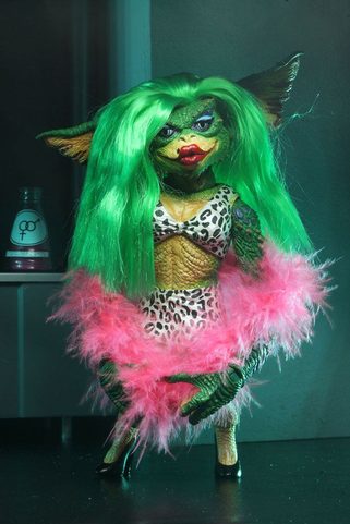 GREMLINS 2 ULTIMATE ACTION FIGURE GRETA 15 CM