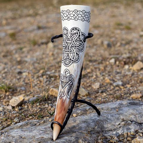 CORBEAU, GNEZDOVO, CORNE GRAVÉE VIKING - 0,4 L