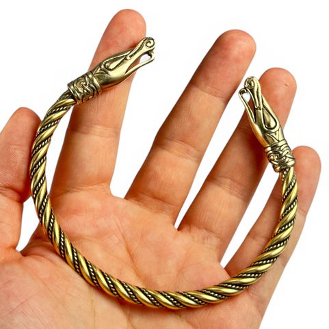 URNES STYLE BRASS BRACELET
