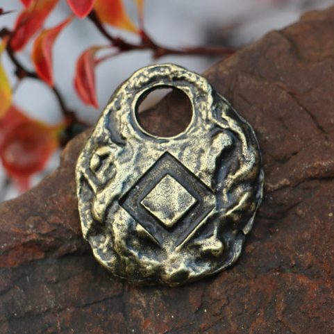 INGWAZ, RUNE PENDANT ANTIQUE BRASS