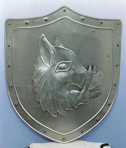DECORATIVE SHIELD WITH MOTIF OF BOAR