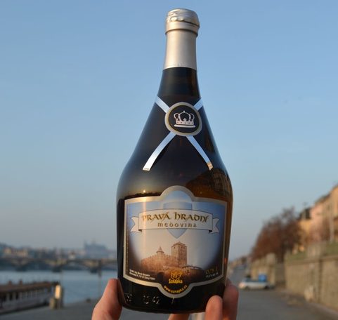 THE CASTLE MEAD 0,75 L