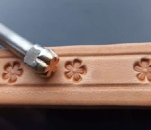 SMALL BLOSSOM, LEATHER STAMP