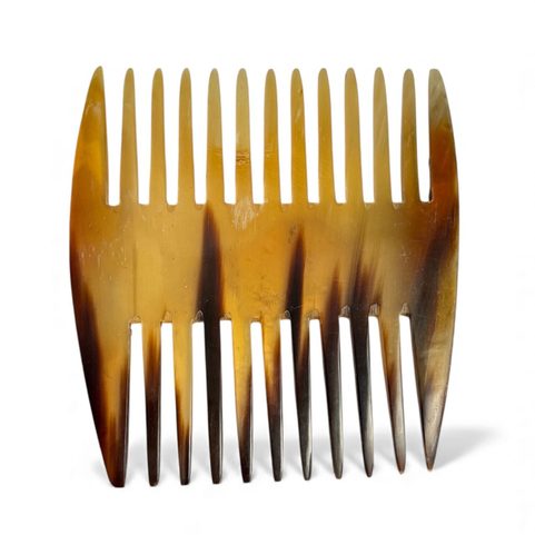 HORN COMB