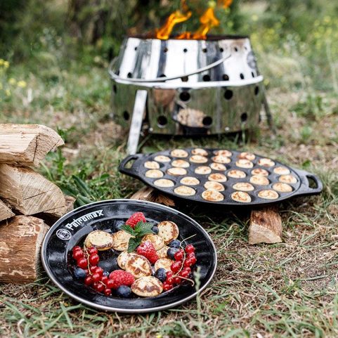 GUSSEISEN PFANNE FÜR POFFERTJES PETROMAX - KLEINE PFANNKUCHEN