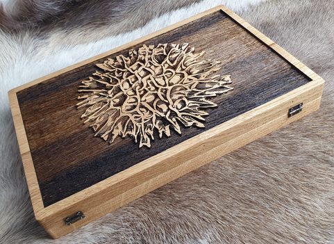 WOODEN BOX FOR MOLDAVITES, BOX MADE OF OAK WOOD