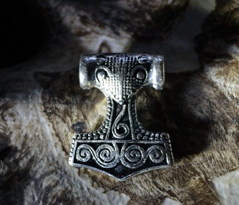 RAVEN HEAD THOR HAMMER, LARGE SILVERED PENDANT