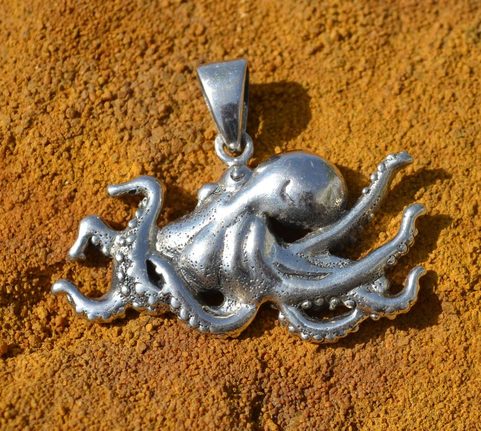 OCTOPUS CTHULHU, SILVER PENDANT, AG 925