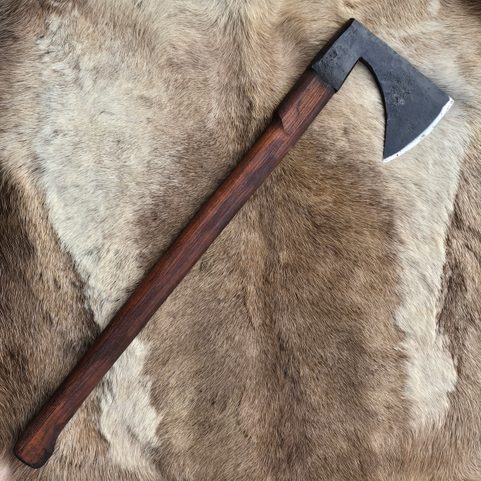HACHE HUSSITE MÉDIÉVALE, TRANCHANTE, REPRODUCTION DE MUSÉE FORGÉE