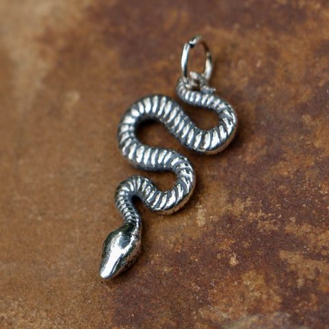 SERPENT, PENDENTIF EN ARGENT