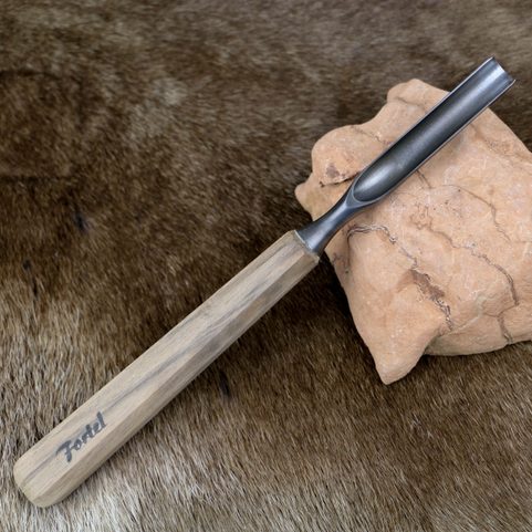 WOOD CHISEL, HAND FORGED, TYPE XIX