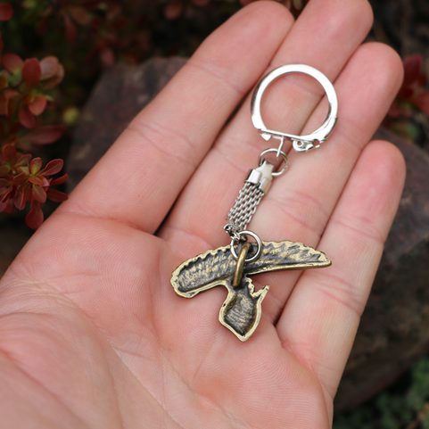 KNIGHT'S HELMET, KEYCHAIN, ZINC, ANT. BRASS