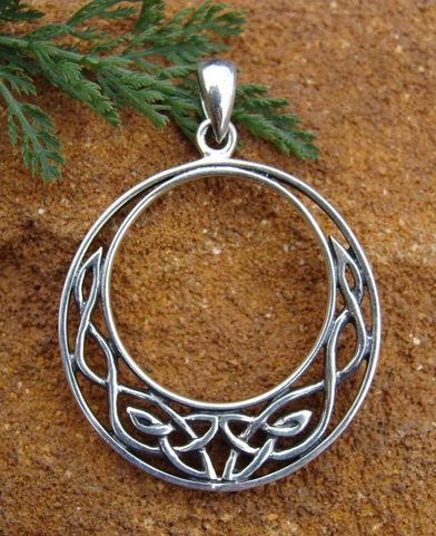 LADY AVALON, SILVER PENDANT, AG 925