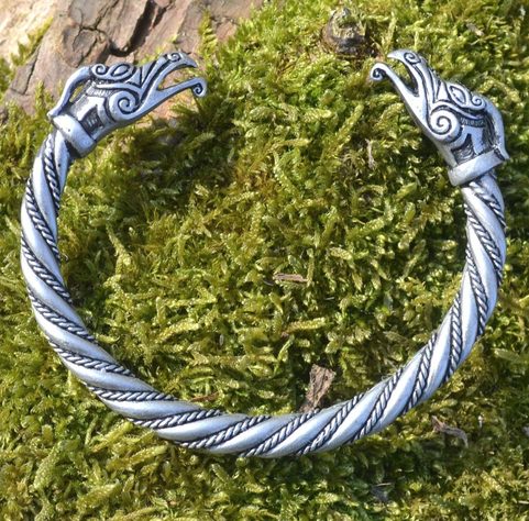 DRAIG BRACELET DRAGON CELTIQUE EN ALLIAGE D'ÉTAIN PLAQUÉ ARGENT