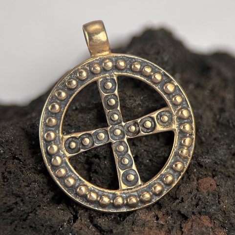 SLAVIC SOLAR CROSS, EMPIRE OF GREAT MORAVIA, BRONZE PENDANT
