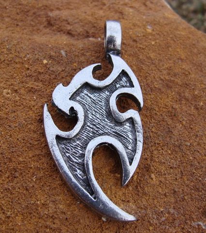 TRIBAL PENDANT