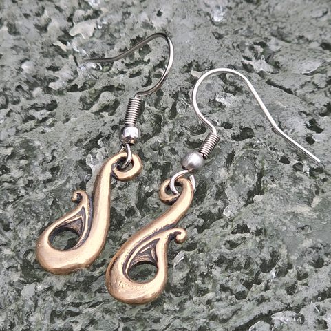 SELKIE-OHRRINGE, BRONZE