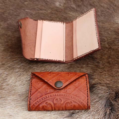 LEATHER WALLET FOR CREDIT CARDS