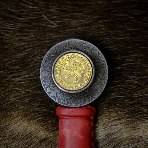 FAC FORTIA ET PATERE ETCHED SINGLE-HANDED MEDIEVAL SWORD FULL TANG