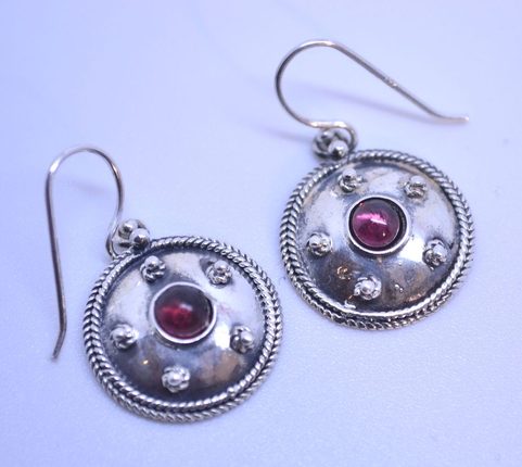 ANTICA ROMA, STERLING SILVER EARRINGS WITH A GEM