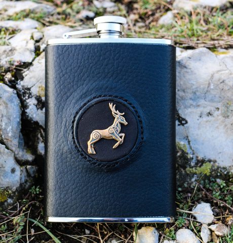 TASCHENFLASCHE, KELTISCHE HIRSCHE