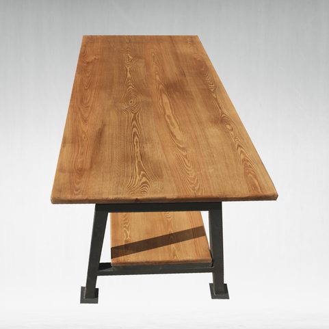 INDUSTRIAL - DESIGN TABLE