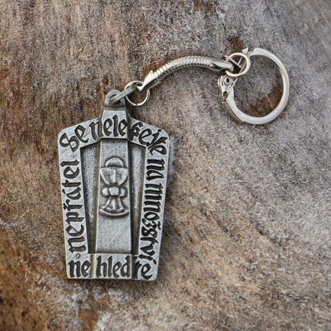 HUSSITE SHIELD, KEY RING, ZINC