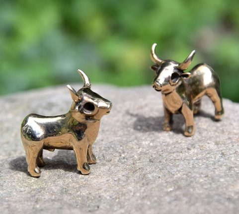 CELTIC BULL FROM BULL ROCK CAVE, MORAVIA, FIGURE BRONZE