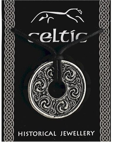 CELTIC PENDANT WITH AN INTERTWINED MOTIF