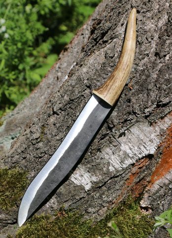COUTEAU CELTIQUE, OPPIDUM ZAVIST