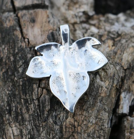 BLATT - IVY, ANHÄNGER SILBER 925 GRANAT