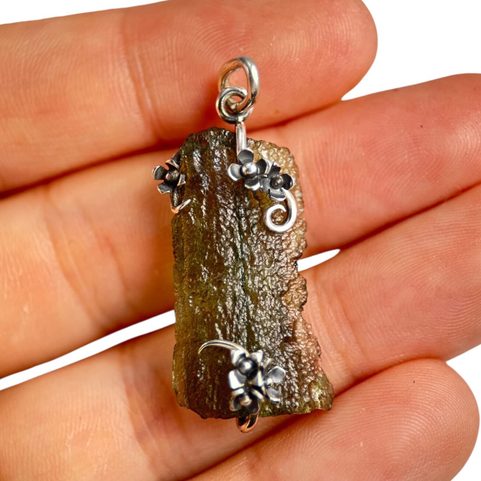 KVETA, PENDANT - MOLDAVITE, SILVER 925/1000