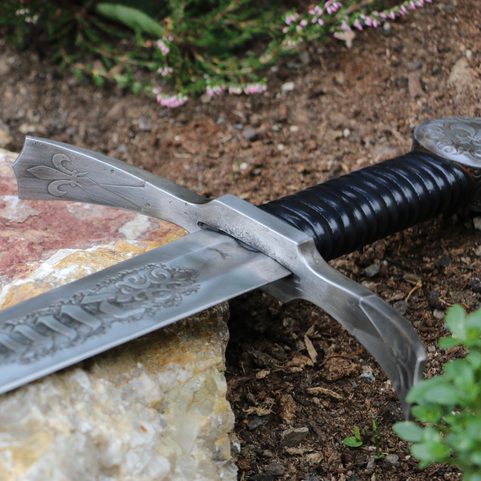ULTIMA RATIO REGUM ETCHED SINGLE HANDED SWORD FULL TANG