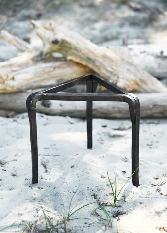 TRIPODE SIMPLE, GRILLE DE POÊLE, FORGÉ À LA MAIN