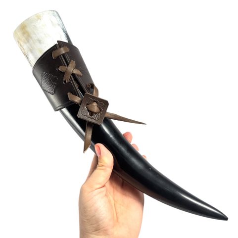 DRINKING HORN HOLDER - CELTICA, BROWN
