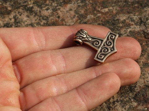 THOR'S HAMMER WITH SPIRALS, BRONZE PENDANT