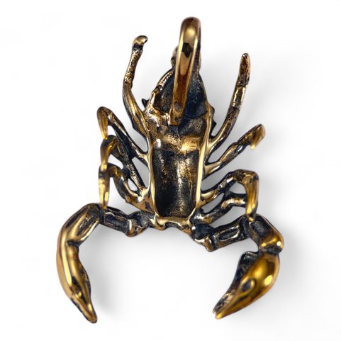 SCORPION, PENDENTIF EN BRONZE MASSIF