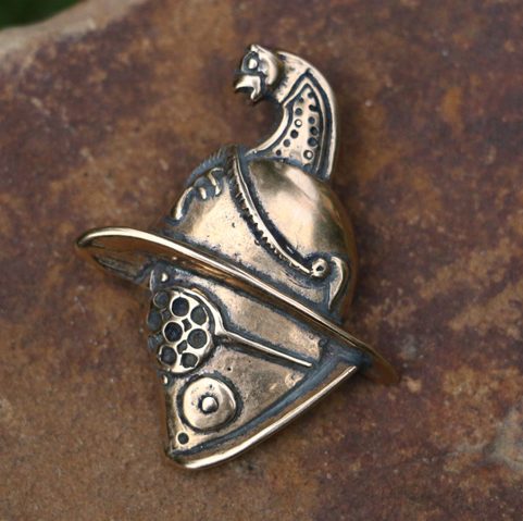 GLADIATOR - THRACIAN HELMET, BRONZE PENDANT