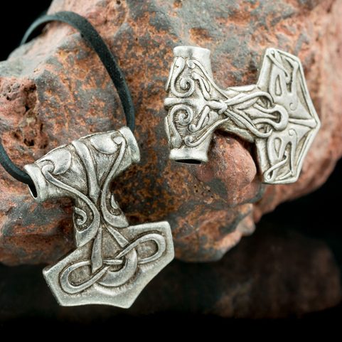 MARTEAU DE THOR - TÓR, PENDENTIF, ZINC